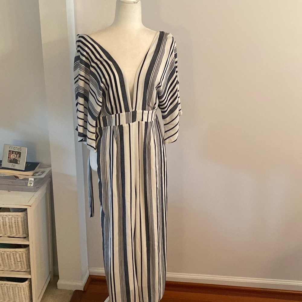 Sadie & Sage medium jumpsuit - Picture 1 of 9